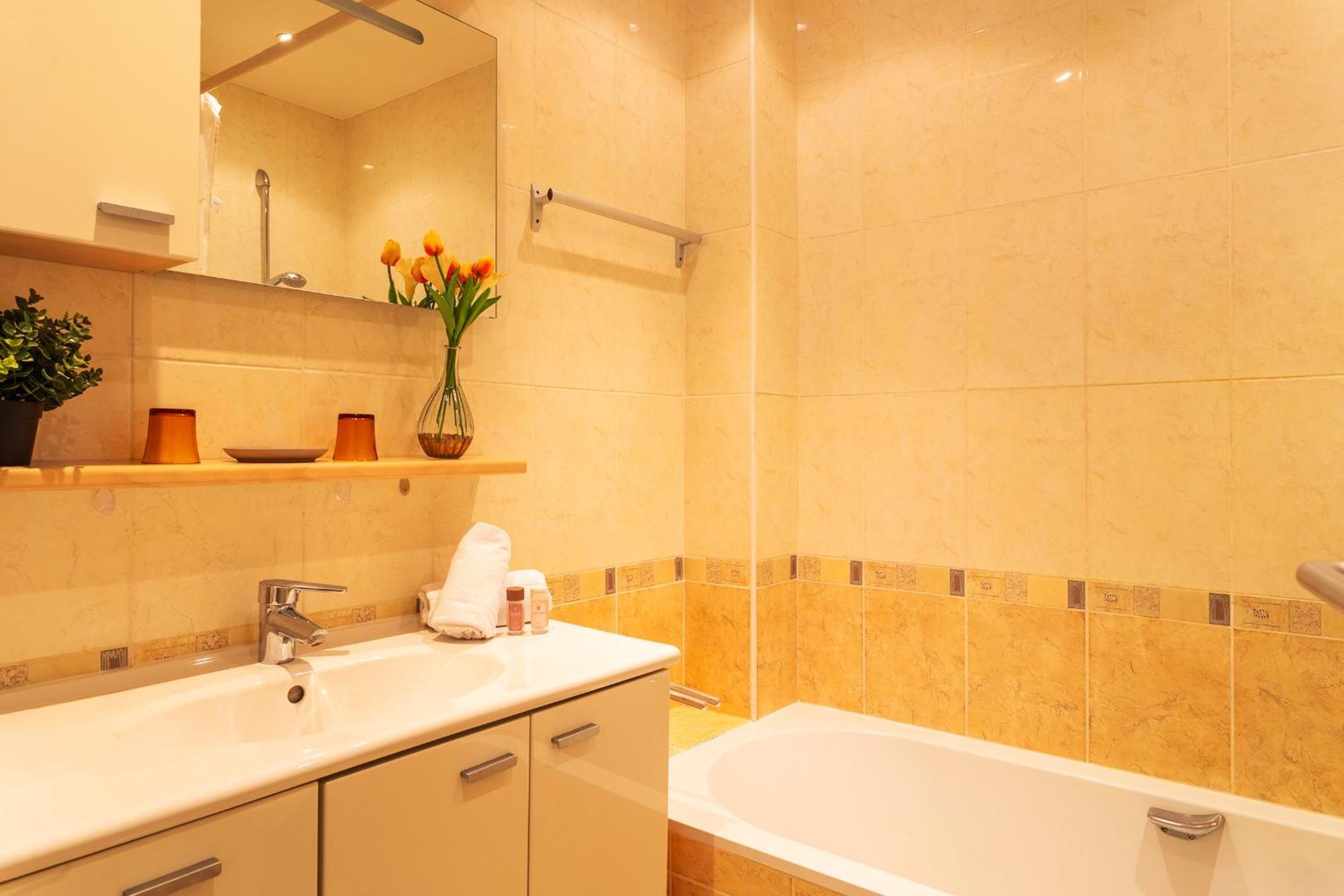 Le France-Massenet Ap3015 By Riviera Holiday Homes Nice Bagian luar foto