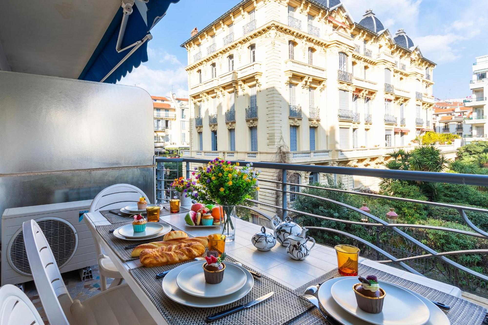 Le France-Massenet Ap3015 By Riviera Holiday Homes Nice Bagian luar foto