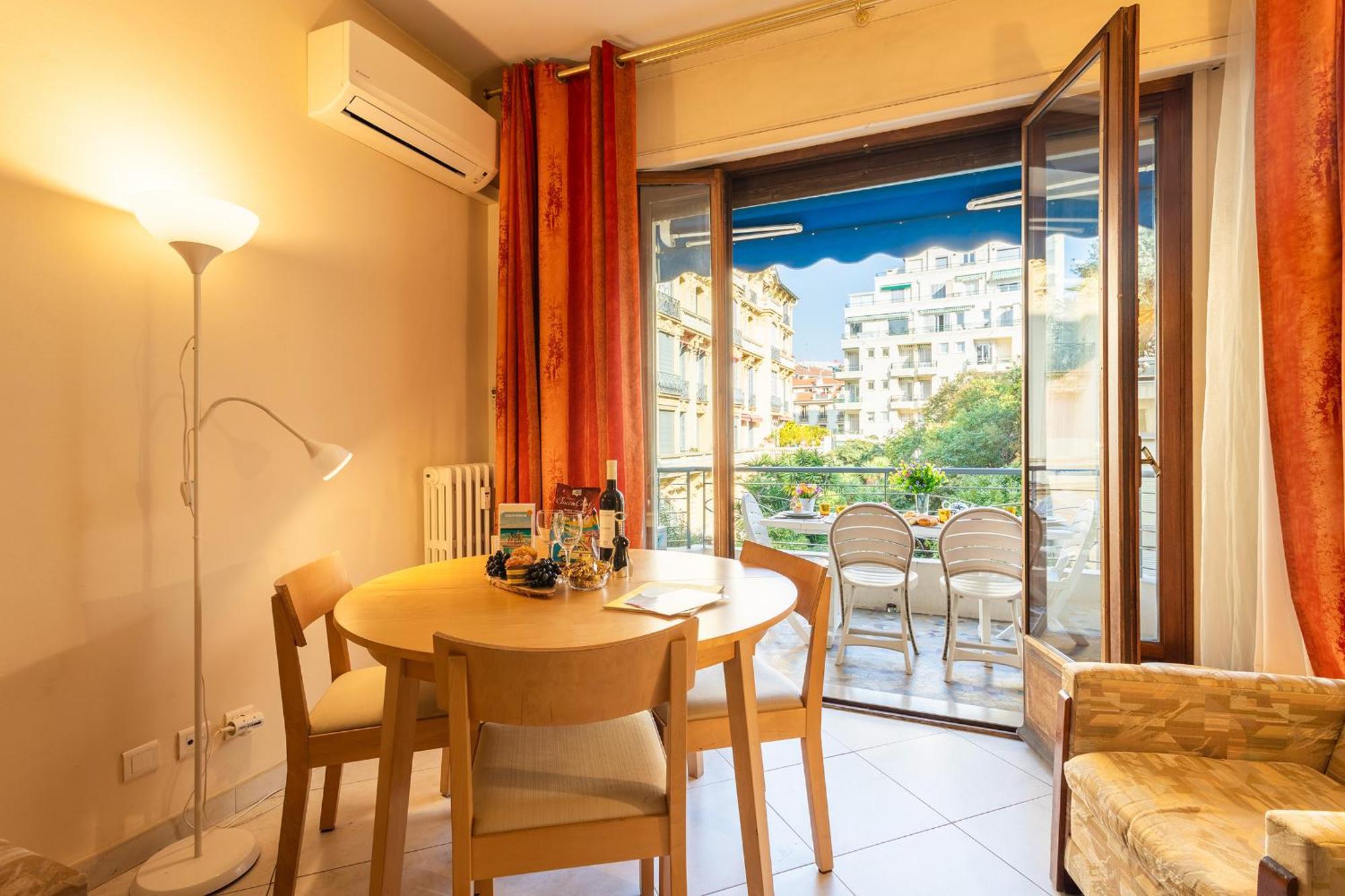 Le France-Massenet Ap3015 By Riviera Holiday Homes Nice Bagian luar foto